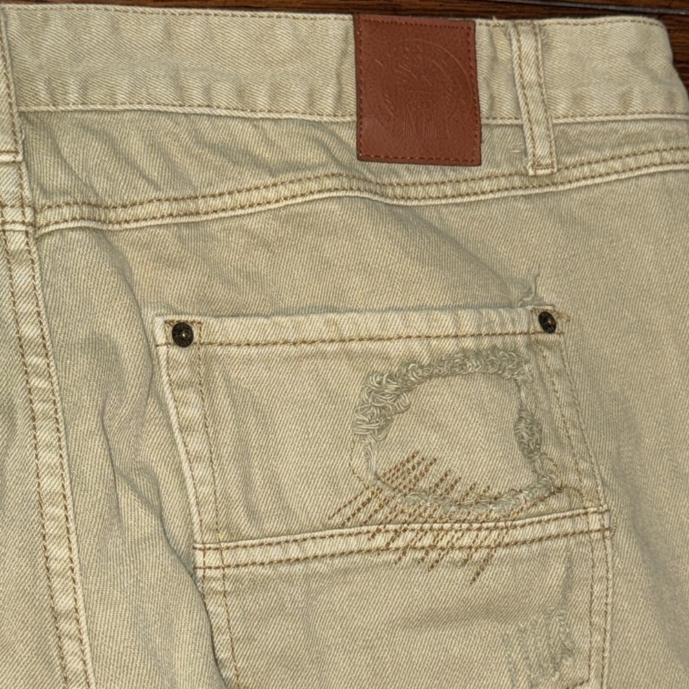 Born Fly Anytown USA tan distressed jeans size 42 - Picture 9 of 9